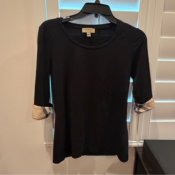 Burberry Scoop Neck Three Quarter Length Sleeve Tee with Checked Cuffs Medium - Picture 3 of 12